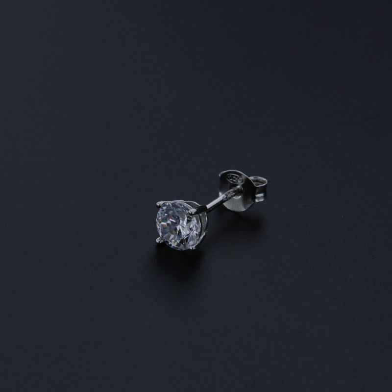 Orecchino punto luce ice