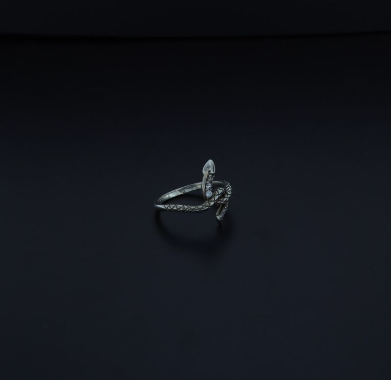 Anello serpente in argento 