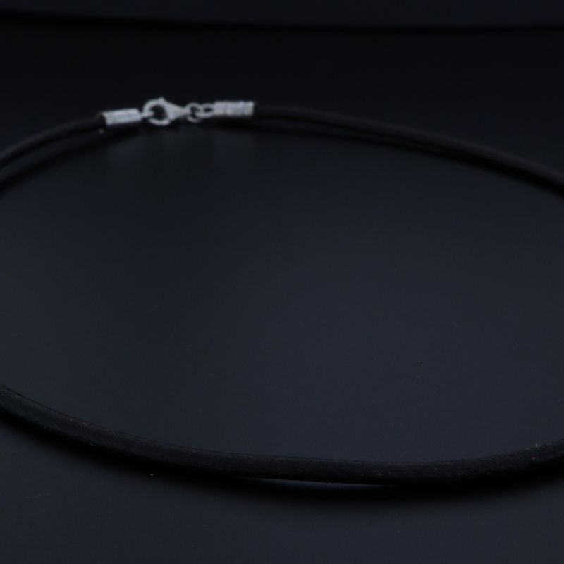 Collana cuoio naturale