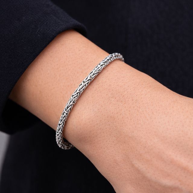 Bracciale in argento maglia bizantina 