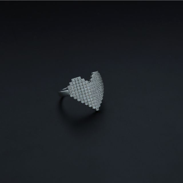 Anello con cuore