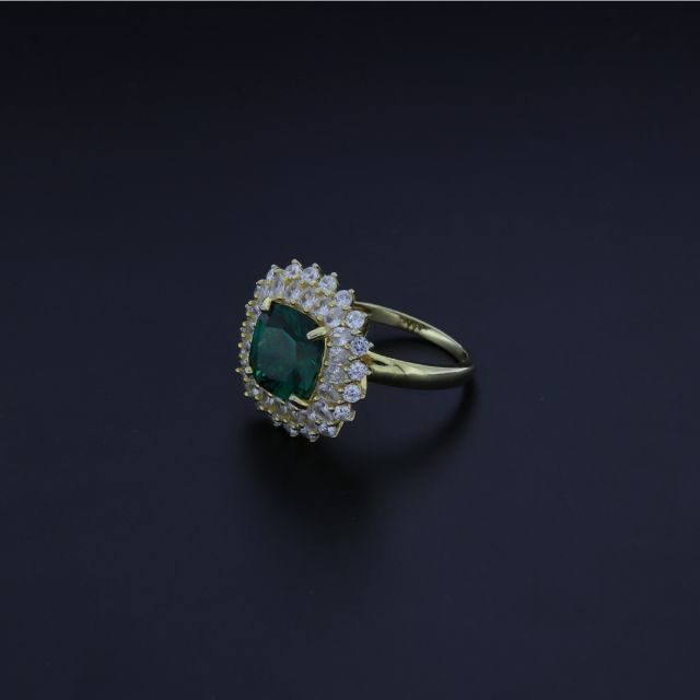 Anello regina con zirconi
