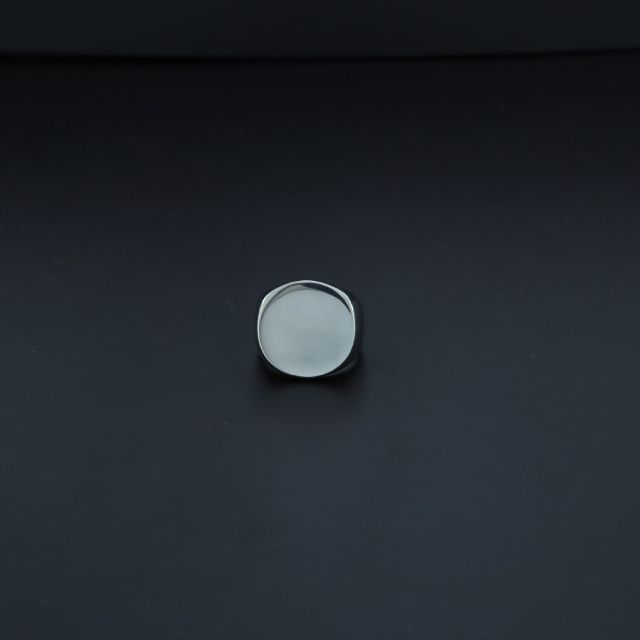 Anello tondo lucido