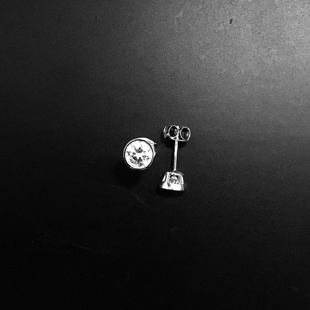 orecchino lobo cipollina in argento 925‰ e zirconi