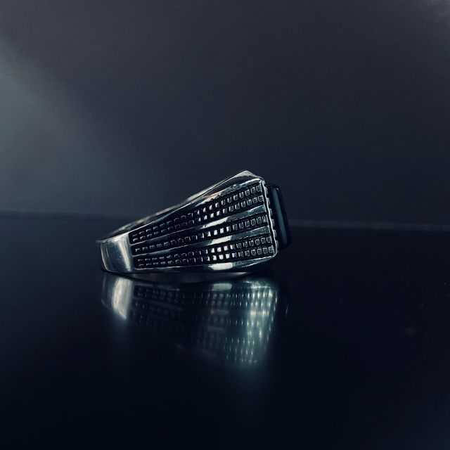 Anello argento e onice 