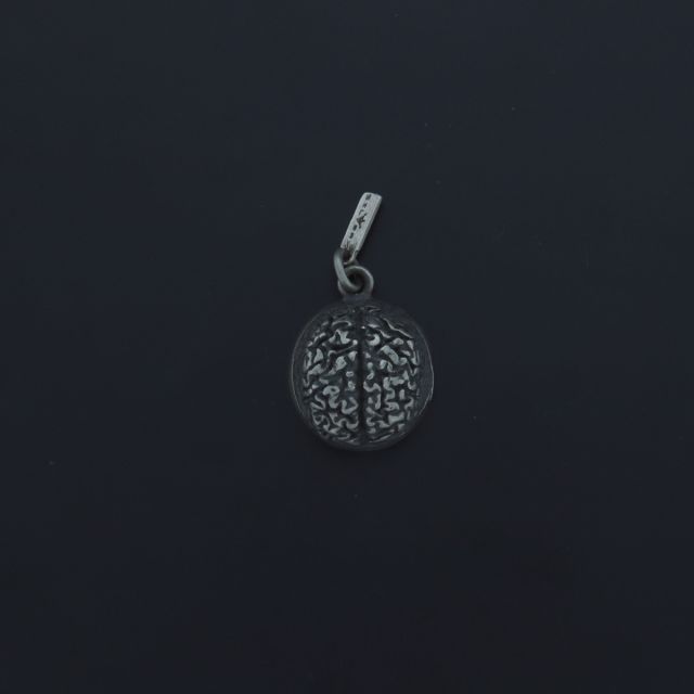 Ciondolo in argento a forma di cervello