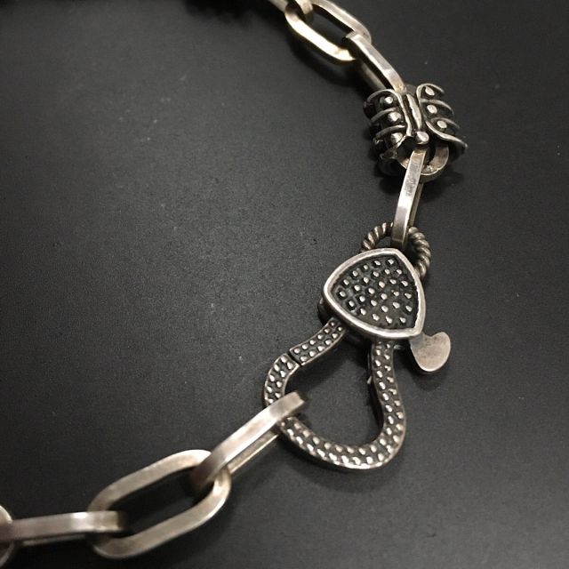 Bracciale in argento brunito925‰ con maglia rolò allungata