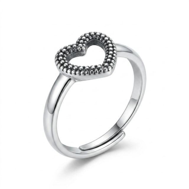 Anello cuore puntinato