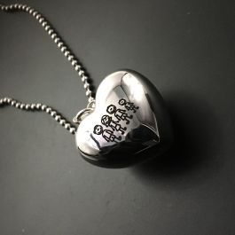 Ciondolo in argento 925‰ cuore bombato personalizzabile Ciondolo in argento 925‰ cuore bombato personalizzabile