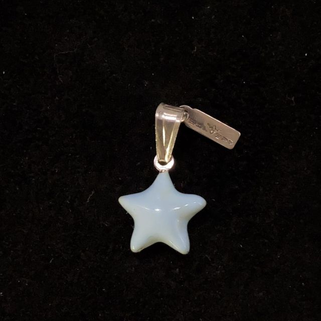 Ciondolo stella in argento smaltato azzurro