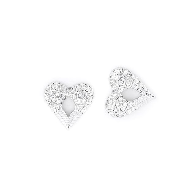 Orecchini in argento ali a forma di cuore con zirconi