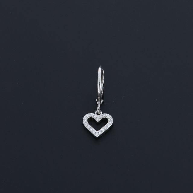 Orecchino cerchio con cuore pendente 