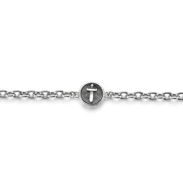 Bracciale in argento con inserto centrale a forma di spada