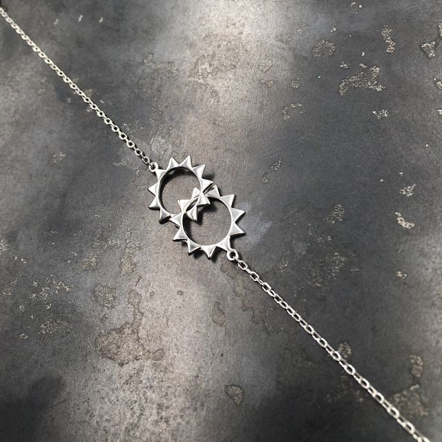 bracciale in argento 925‰ con cerchi centrali a punta