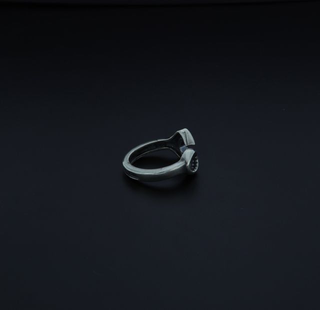 Anello regolabile in argento a forma di chiave inglese